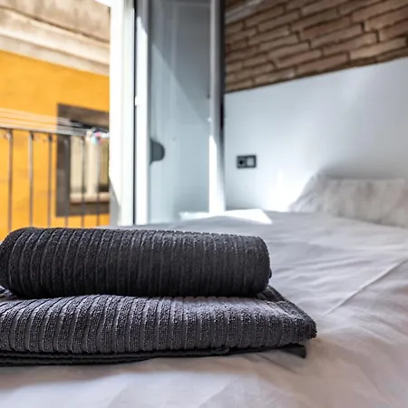 Apartamento La Boqueria 3 *