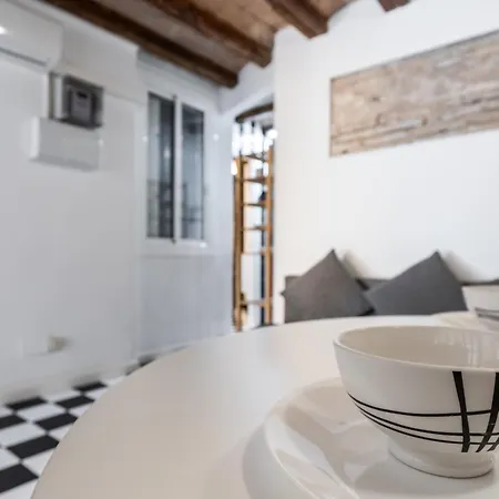 Apartamento La Boqueria 3 *